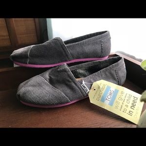 Grey Corduroy TOMS 7.5